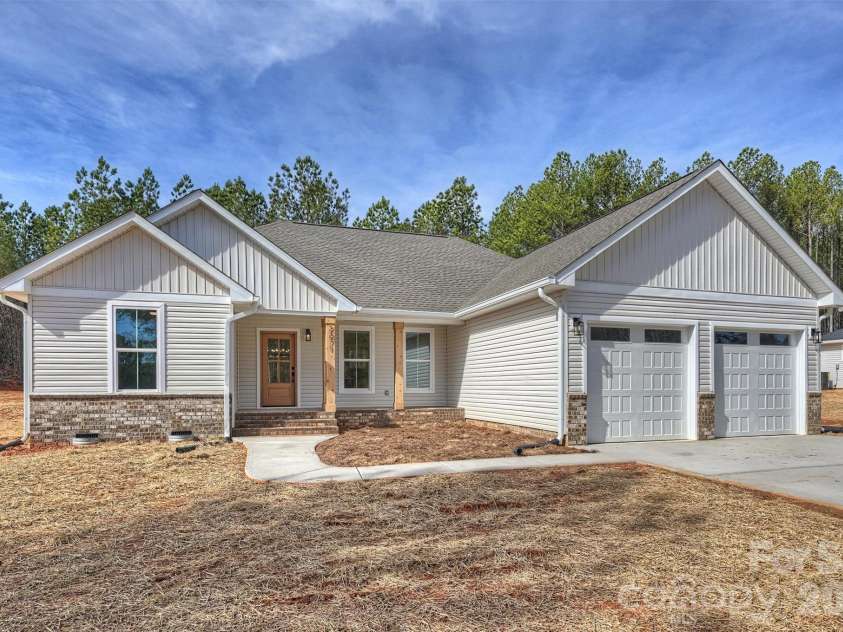 2271 Lee Lawing Road, Lincolnton, NC 28092.  MLS# CAR4348946, YatesRealty ID 14694. 