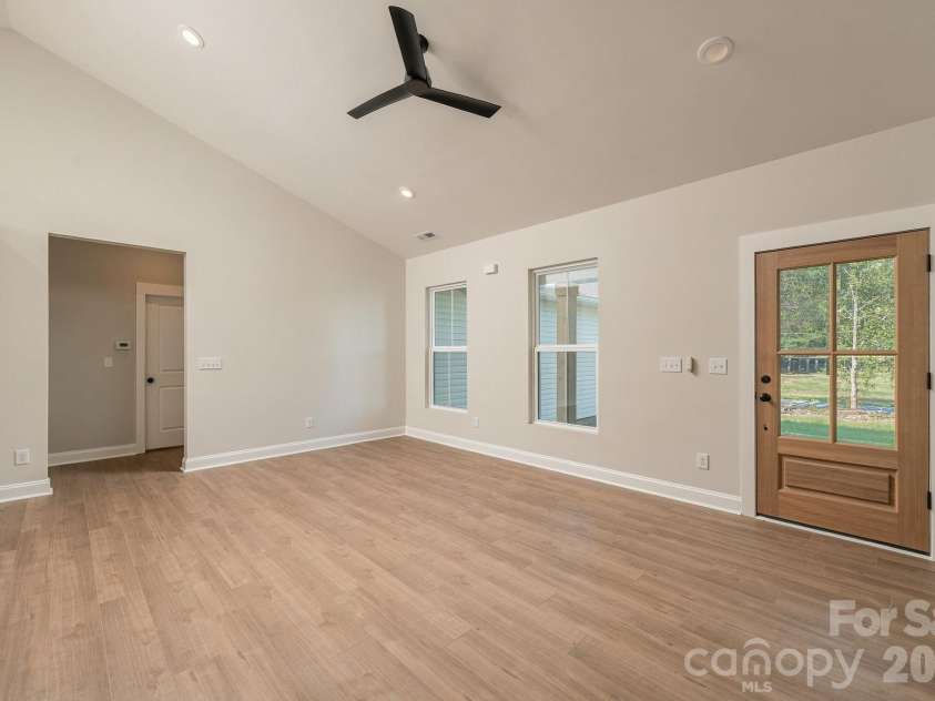 2271 Lee Lawing Road, Lincolnton, NC 28092.  MLS# CAR4416949, YatesRealty ID 14694. 