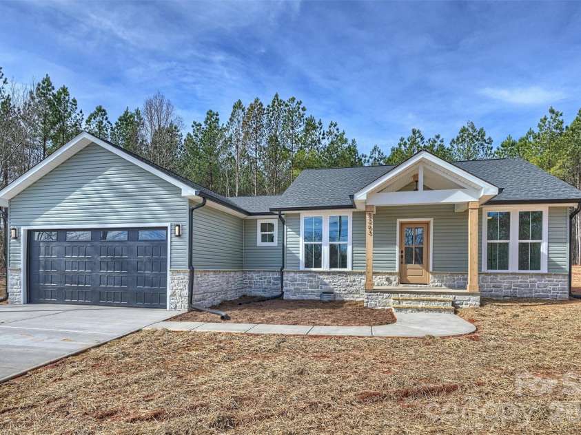 2263 Lee Lawing Road, Lincolnton, NC 28092.  MLS# CAR4348969, YatesRealty ID 14697. 