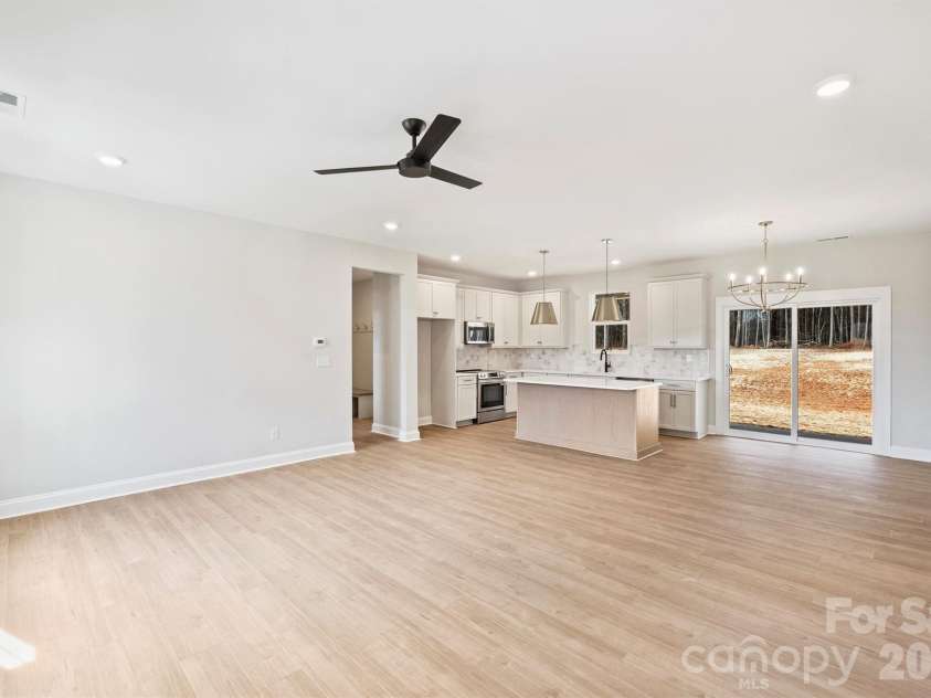 2263 Lee Lawing Road, Lincolnton, NC 28092.  MLS# CAR4348969, YatesRealty ID 14697. 