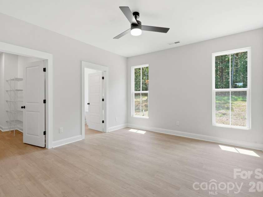 2263 Lee Lawing Road, Lincolnton, NC 28092.  MLS# CAR4348969, YatesRealty ID 14697. 