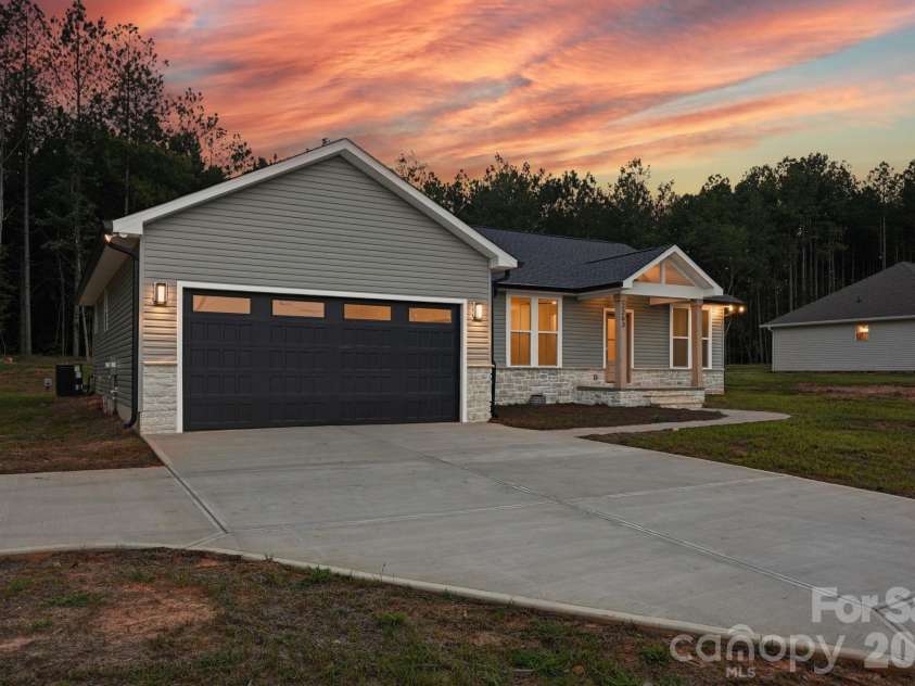 2263 Lee Lawing Road, Lincolnton, NC 28092.  MLS# CAR4416938, YatesRealty ID 14697. 