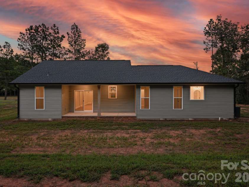 2263 Lee Lawing Road, Lincolnton, NC 28092.  MLS# CAR4416938, YatesRealty ID 14697. 