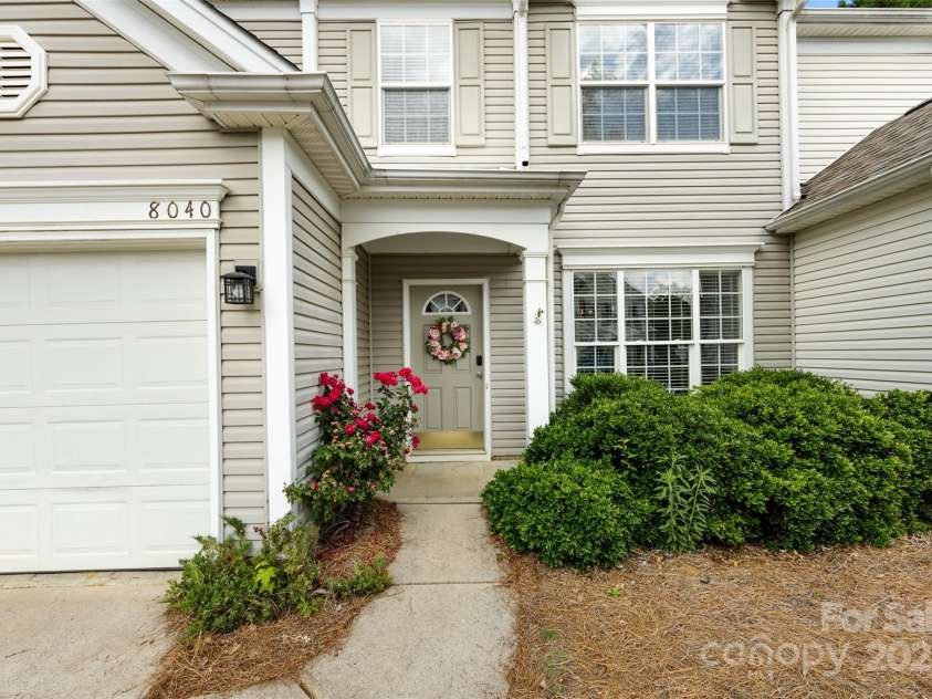 8040 Flanders Street, Charlotte, NC 28277.  MLS# CAR4256600, YatesRealty ID 14697. 