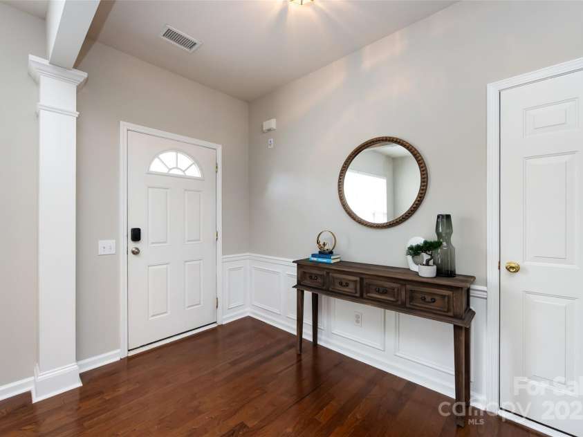 8040 Flanders Street, Charlotte, NC 28277.  MLS# CAR4256600, YatesRealty ID 14697. 