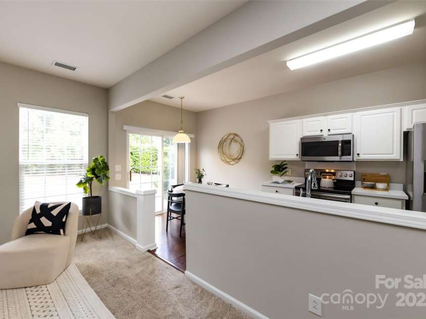 8040 Flanders Street, Charlotte, NC 28277.  MLS# CAR4256600, YatesRealty ID 14697. 