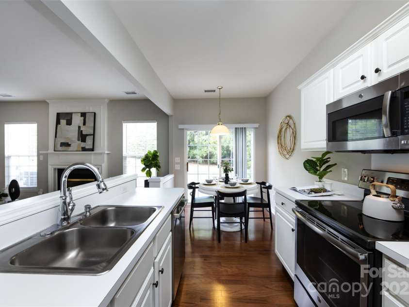 8040 Flanders Street, Charlotte, NC 28277.  MLS# CAR4256600, YatesRealty ID 14697. 