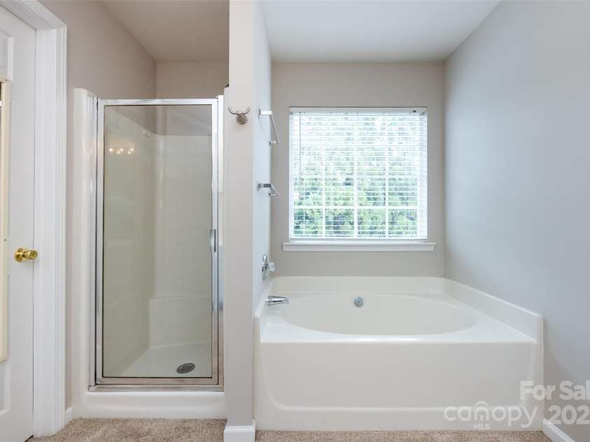 8040 Flanders Street, Charlotte, NC 28277.  MLS# CAR4256600, YatesRealty ID 14697. 