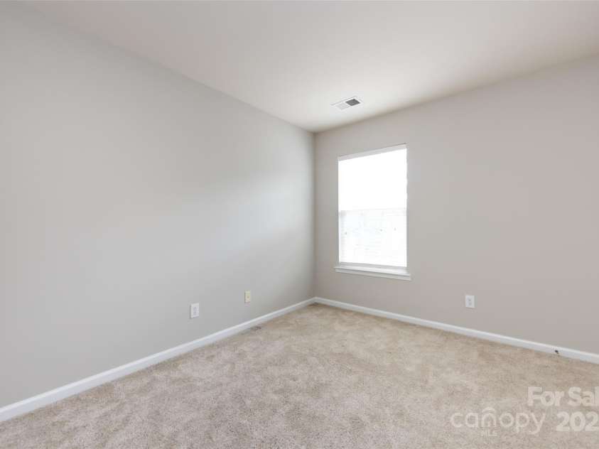 8040 Flanders Street, Charlotte, NC 28277.  MLS# CAR4256600, YatesRealty ID 14697. 