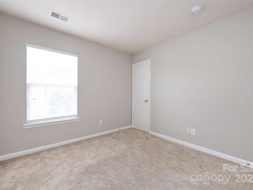 8040 Flanders Street, Charlotte, NC 28277.  MLS# CAR4256600, YatesRealty ID 14697. 