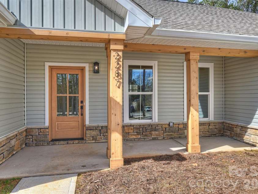 2287 Lee Lawing Road, Lincolnton, NC 28092.  MLS# CAR4349017, YatesRealty ID 14698. 