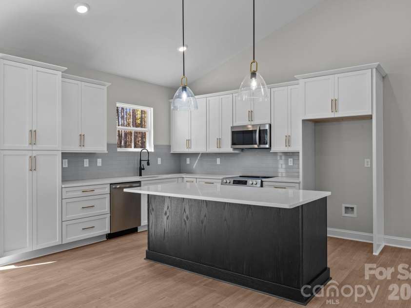 2287 Lee Lawing Road, Lincolnton, NC 28092.  MLS# CAR4349017, YatesRealty ID 14698. 