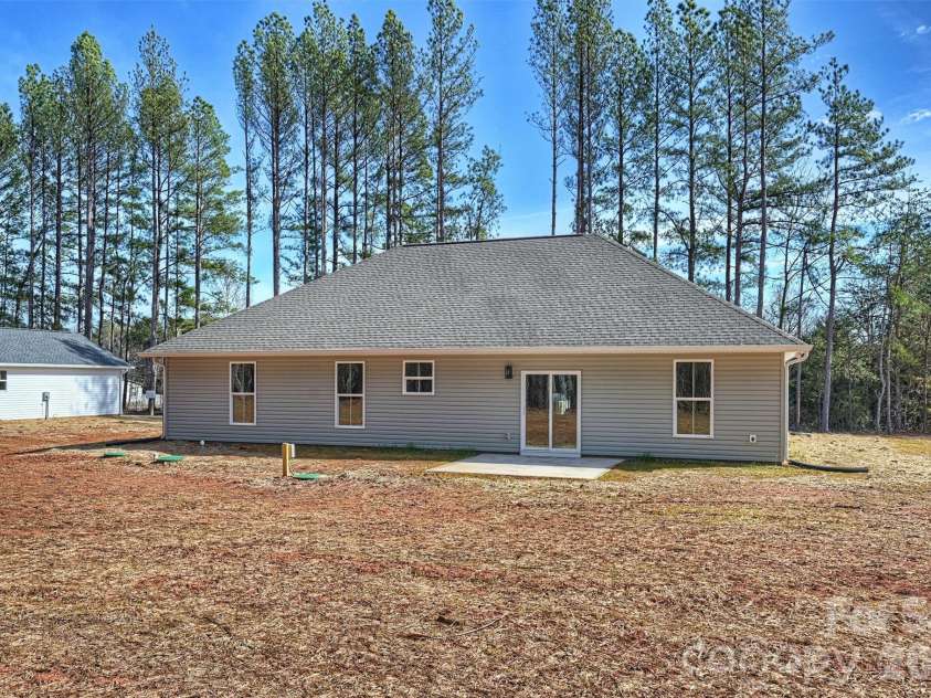2287 Lee Lawing Road, Lincolnton, NC 28092.  MLS# CAR4349017, YatesRealty ID 14698. 