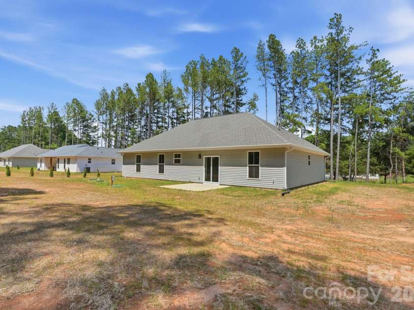 2287 Lee Lawing Road, Lincolnton, NC 28092.  MLS# CAR4349017, YatesRealty ID 14698. 