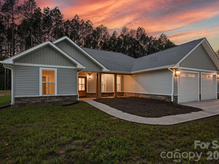 2287 Lee Lawing Road, Lincolnton, NC 28092.  MLS# CAR4416953, YatesRealty ID 14698. 