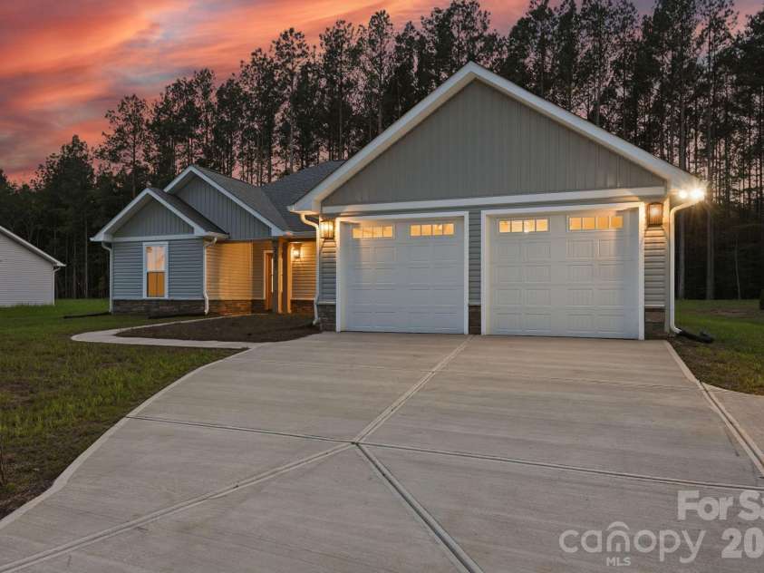 2287 Lee Lawing Road, Lincolnton, NC 28092.  MLS# CAR4416953, YatesRealty ID 14698. 