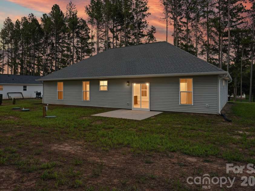 2287 Lee Lawing Road, Lincolnton, NC 28092.  MLS# CAR4416953, YatesRealty ID 14698. 
