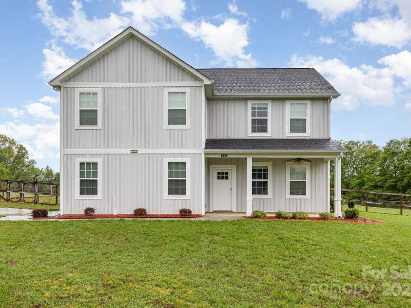 4026 Pigg Mattox Road, Monroe, NC 28112.  MLS# CAR4235715, YatesRealty ID 14698. 