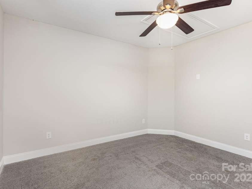 4026 Pigg Mattox Road, Monroe, NC 28112.  MLS# CAR4235715, YatesRealty ID 14698. 