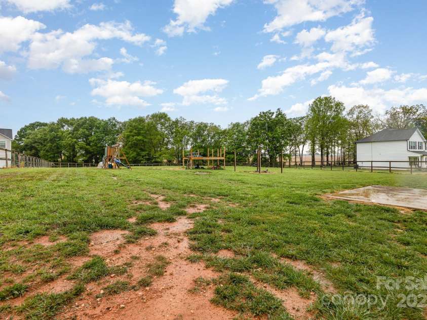 4026 Pigg Mattox Road, Monroe, NC 28112.  MLS# CAR4235715, YatesRealty ID 14698. 