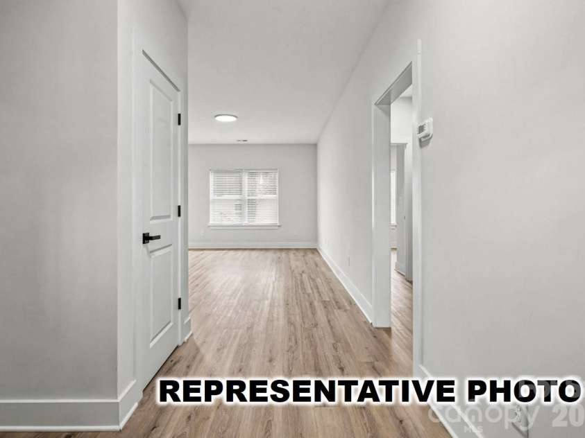106 Outback Lane, Dallas, NC 28034.  MLS# CAR4364178, YatesRealty ID 14699. 