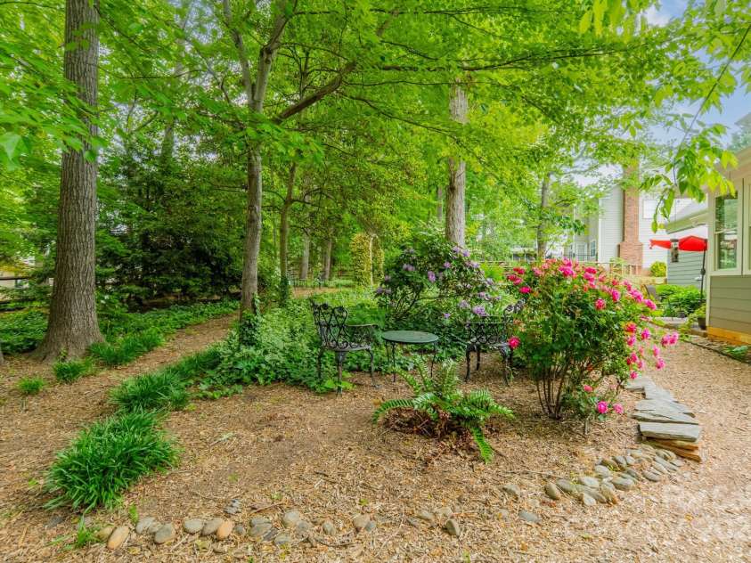 14926 Chilgrove Lane, Huntersville, NC 28078.  MLS# CAR4247740, YatesRealty ID 14699. Back Yard