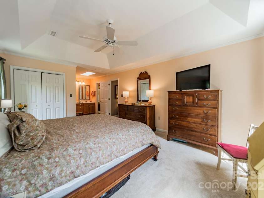 14926 Chilgrove Lane, Huntersville, NC 28078.  MLS# CAR4247740, YatesRealty ID 14699. Primary Bedroom