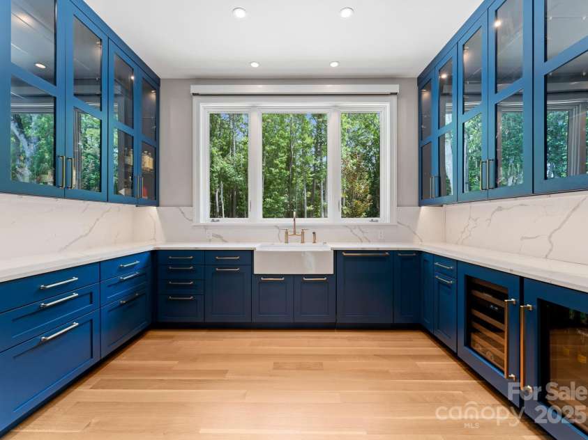 3759 NC 24/27 Highway, Cameron, NC 28326.  MLS# CAR4277323, YatesRealty ID 147. Flagship Residence Bar/ Entertainment Room