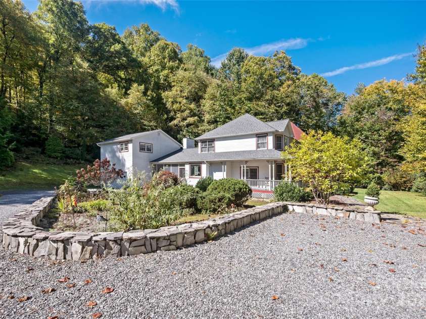 5580 Greenville Highway, Brevard, NC 28712.  MLS# CAR4196657, YatesRealty ID 147. Parking area