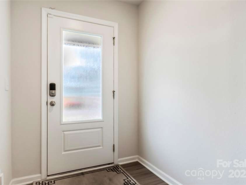 561 Hawley Street, Charlotte, NC 28214.  MLS# CAR4223015, YatesRealty ID 1470. 