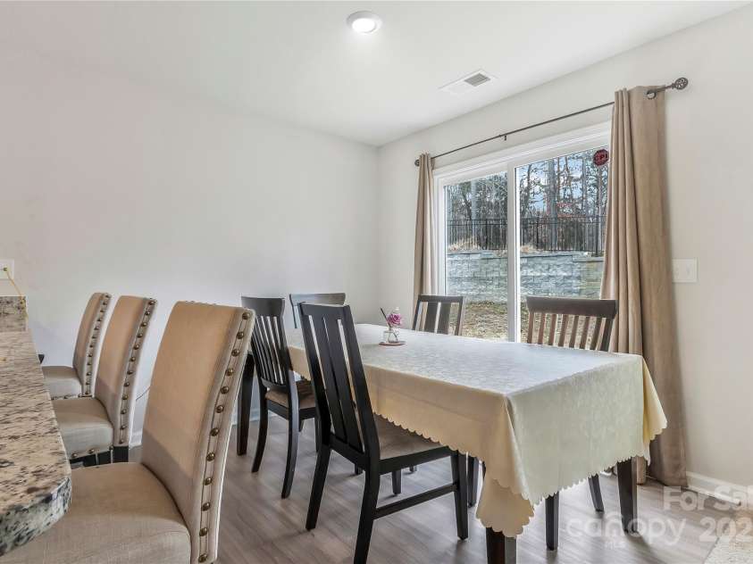 561 Hawley Street, Charlotte, NC 28214.  MLS# CAR4223015, YatesRealty ID 1470. 