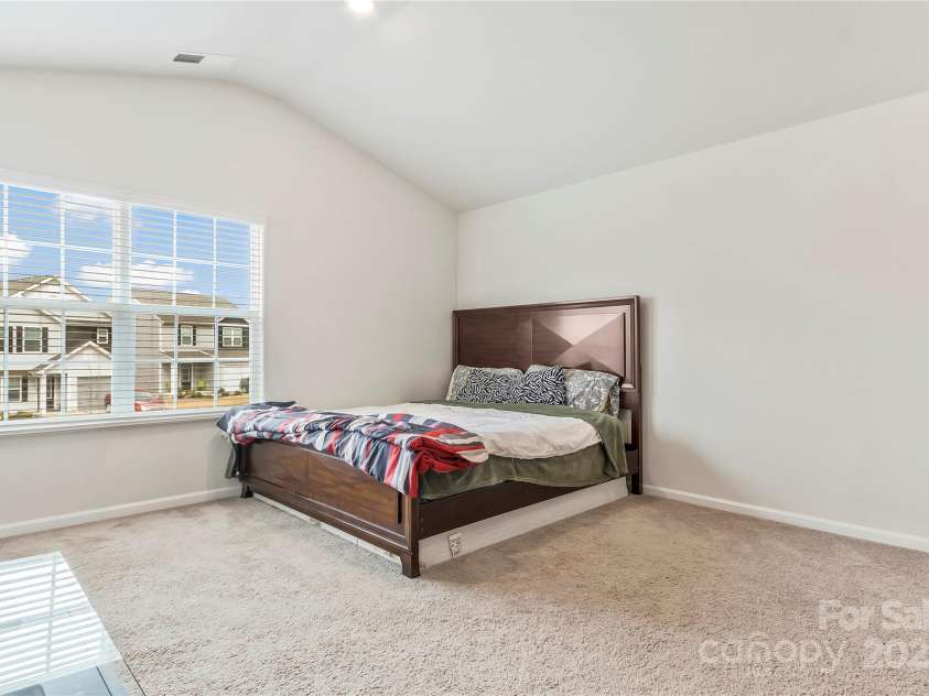 561 Hawley Street, Charlotte, NC 28214.  MLS# CAR4223015, YatesRealty ID 1470. 