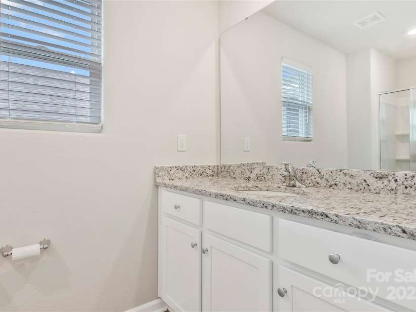 561 Hawley Street, Charlotte, NC 28214.  MLS# CAR4223015, YatesRealty ID 1470. 