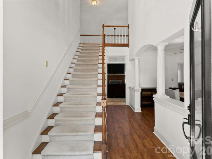 623 Normandy Road, Mooresville, NC 28117.  MLS# CAR4404379, YatesRealty ID 14700. 