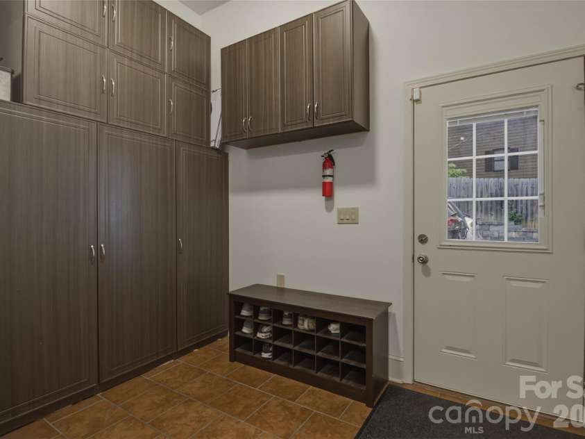 623 Normandy Road, Mooresville, NC 28117.  MLS# CAR4404379, YatesRealty ID 14700. 