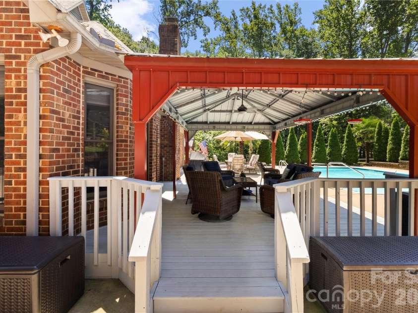 623 Normandy Road, Mooresville, NC 28117.  MLS# CAR4404379, YatesRealty ID 14700. 