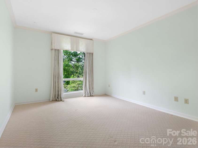 840 Cherokee Road, Charlotte, NC 28207.  MLS# CAR4363391, YatesRealty ID 14701. Bedroom 2
