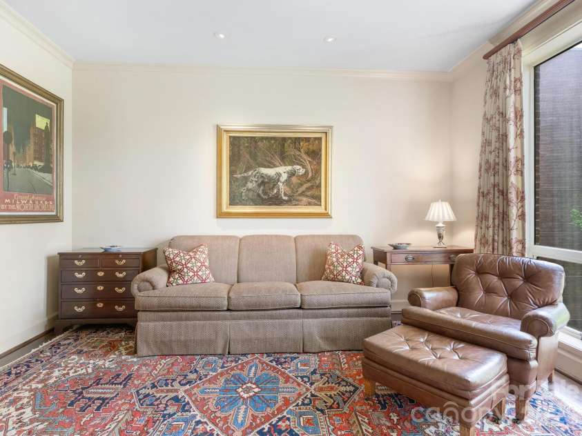 840 Cherokee Road, Charlotte, NC 28207.  MLS# CAR4363391, YatesRealty ID 14701. Den 