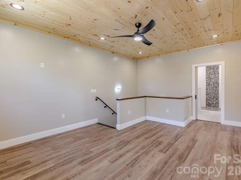 85 Elrod Drive, Ela, NC 28789.  MLS# CAR4367782, YatesRealty ID 14702. 