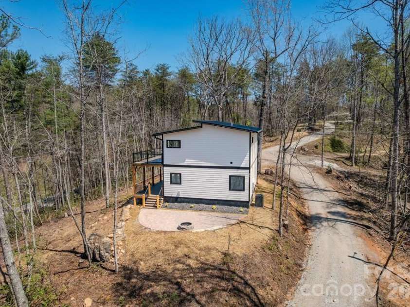 85 Elrod Drive, Ela, NC 28789.  MLS# CAR4367782, YatesRealty ID 14702. 