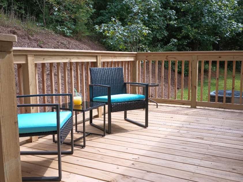 213 Wimbledon Court, Leicester, NC 28748.  MLS# CAR4246248, YatesRealty ID 14703. 