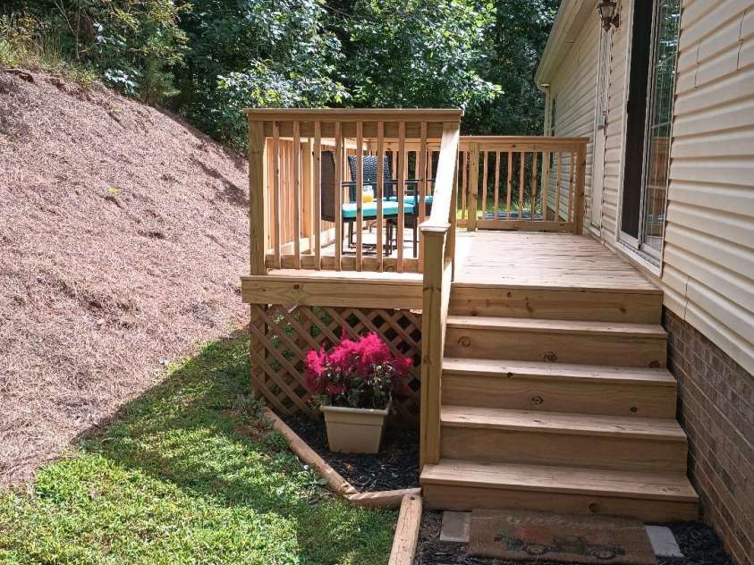 213 Wimbledon Court, Leicester, NC 28748.  MLS# CAR4246248, YatesRealty ID 14703. 