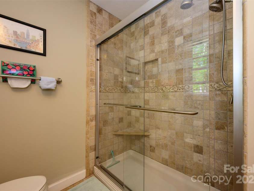 10316 Whitethorn Drive, Charlotte, NC 28277.  MLS# CAR4247259, YatesRealty ID 14704. 