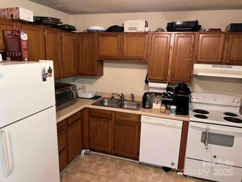 116 Fairview Street, Shelby, NC 28152.  MLS# CAR4252244, YatesRealty ID 14706. Unit 1