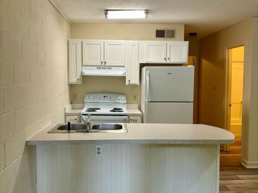 116 Fairview Street, Shelby, NC 28152.  MLS# CAR4252244, YatesRealty ID 14706. Unit 3