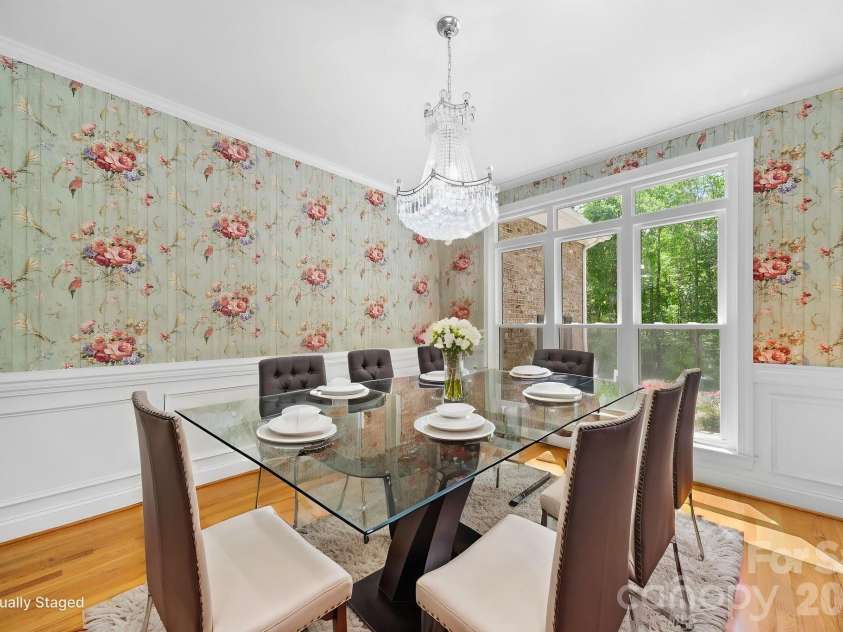 169 Winding Creek Drive, Troutman, NC 28166.  MLS# CAR4323292, YatesRealty ID 14707. Staged Dining Room