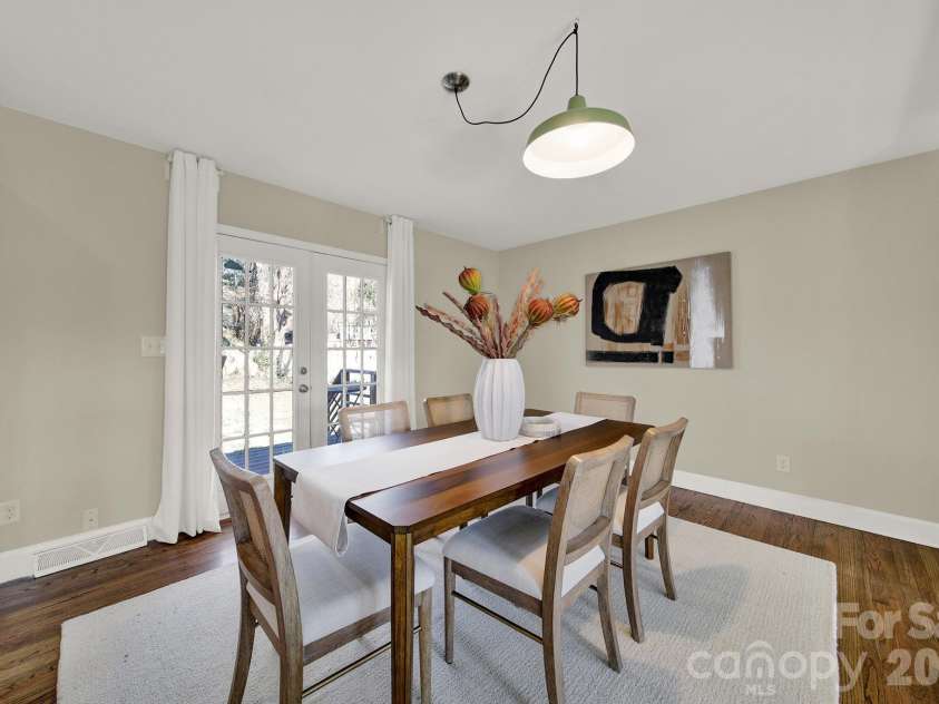 7424 Watercrest Road, Charlotte, NC 28210.  MLS# CAR4302192, YatesRealty ID 14708. 
