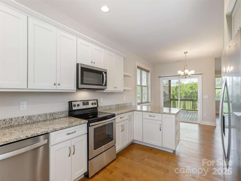 896 Blacksmith Run Drive, Hendersonville, NC 28792.  MLS# CAR4259496, YatesRealty ID 14708. 