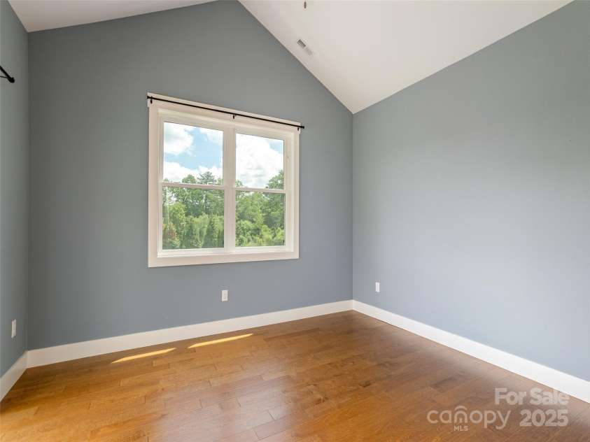 896 Blacksmith Run Drive, Hendersonville, NC 28792.  MLS# CAR4259496, YatesRealty ID 14708. 