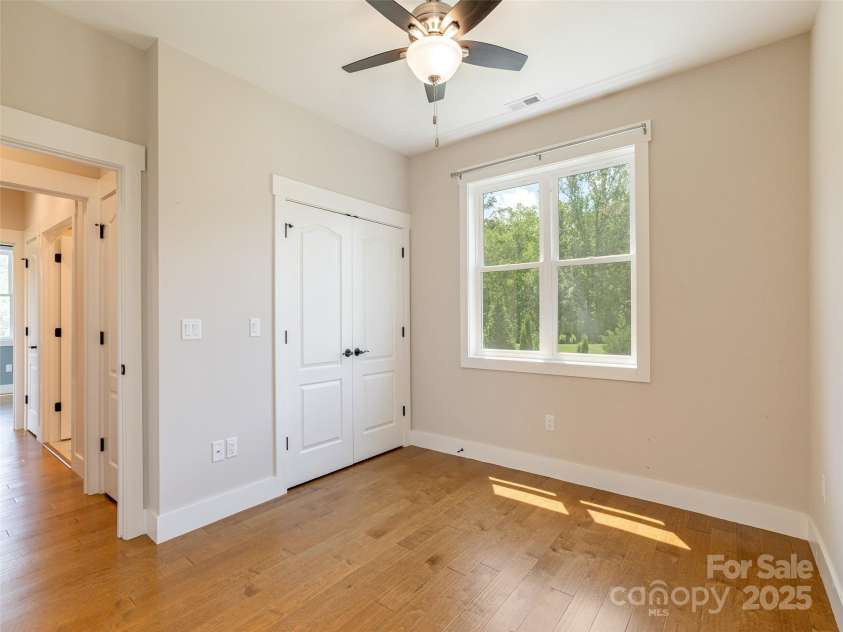 896 Blacksmith Run Drive, Hendersonville, NC 28792.  MLS# CAR4259496, YatesRealty ID 14708. 